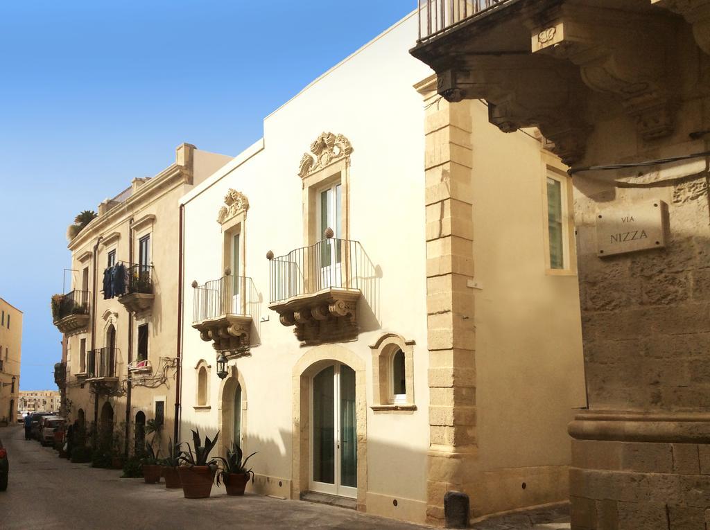 Re Federico Boutique Hotel Сиракуза Екстериор снимка