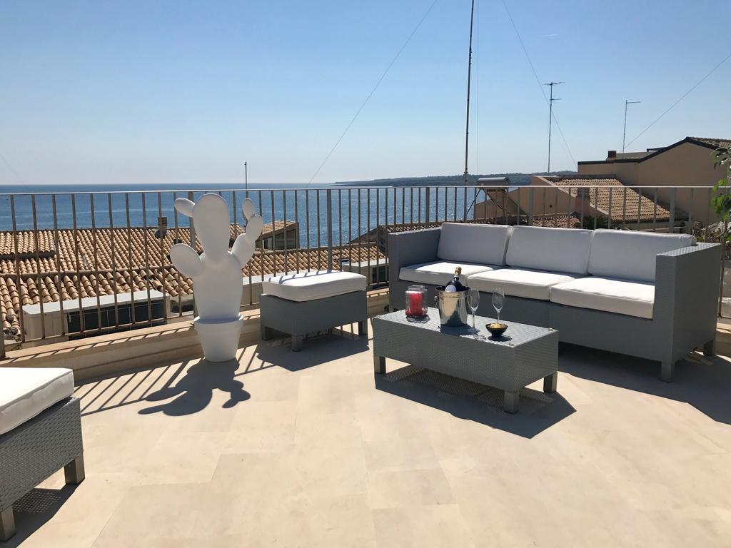 Re Federico Boutique Hotel Сиракуза Екстериор снимка